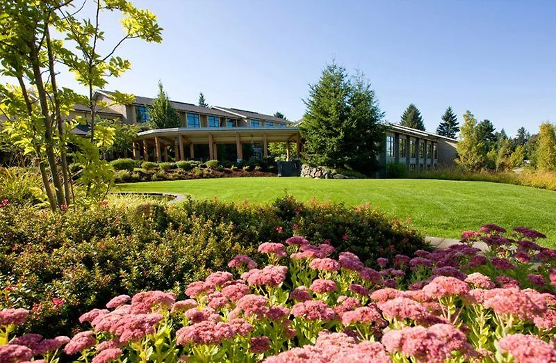 Cedarbrook Lodge SeaTac 4*,